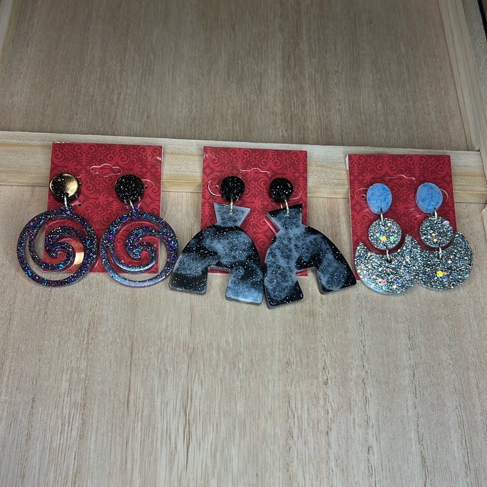 Set of 3 hand made, plastic posts - no metal!